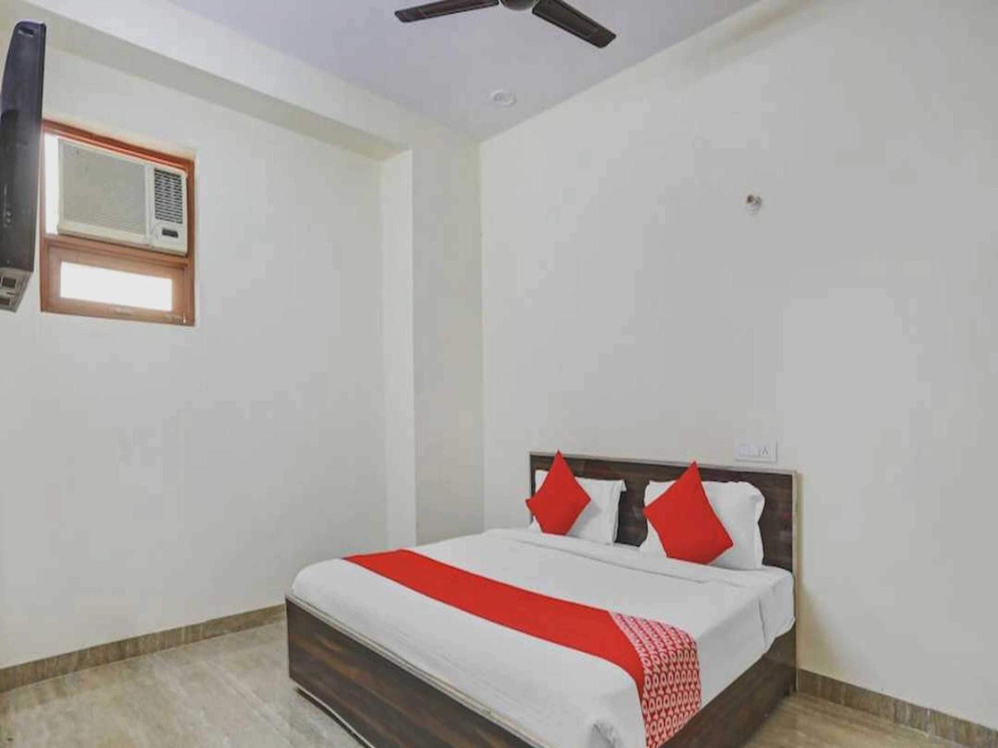 Hotel Sky Bird Bhauli المظهر الخارجي الصورة