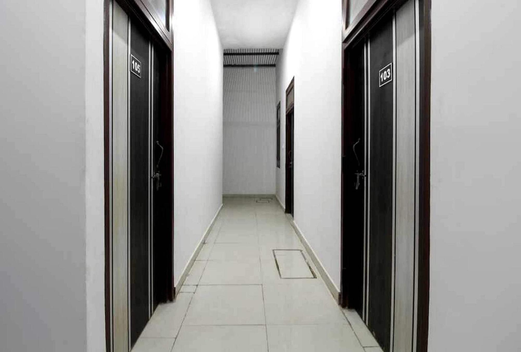 Hotel Sky Bird Bhauli المظهر الخارجي الصورة