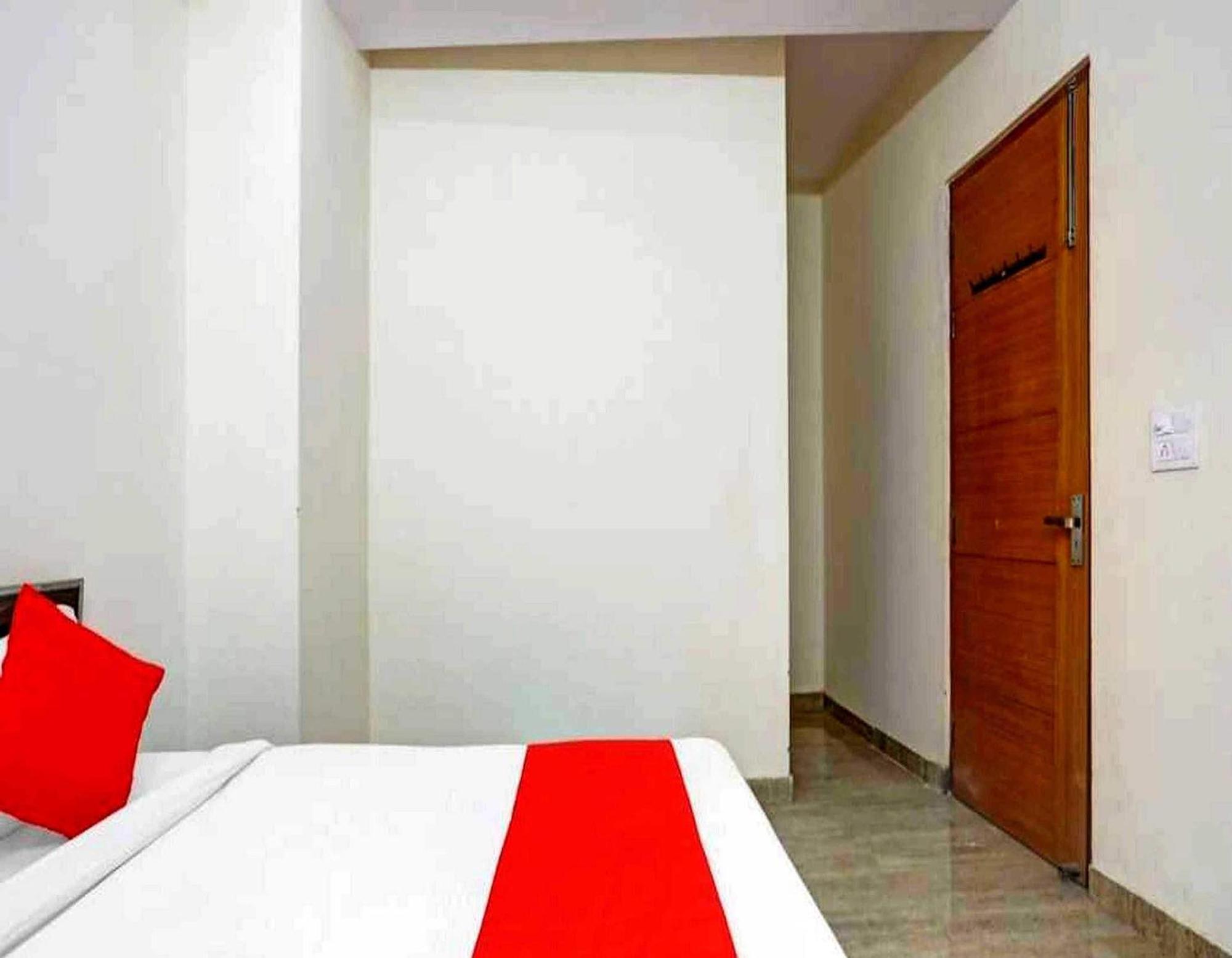 Hotel Sky Bird Bhauli المظهر الخارجي الصورة