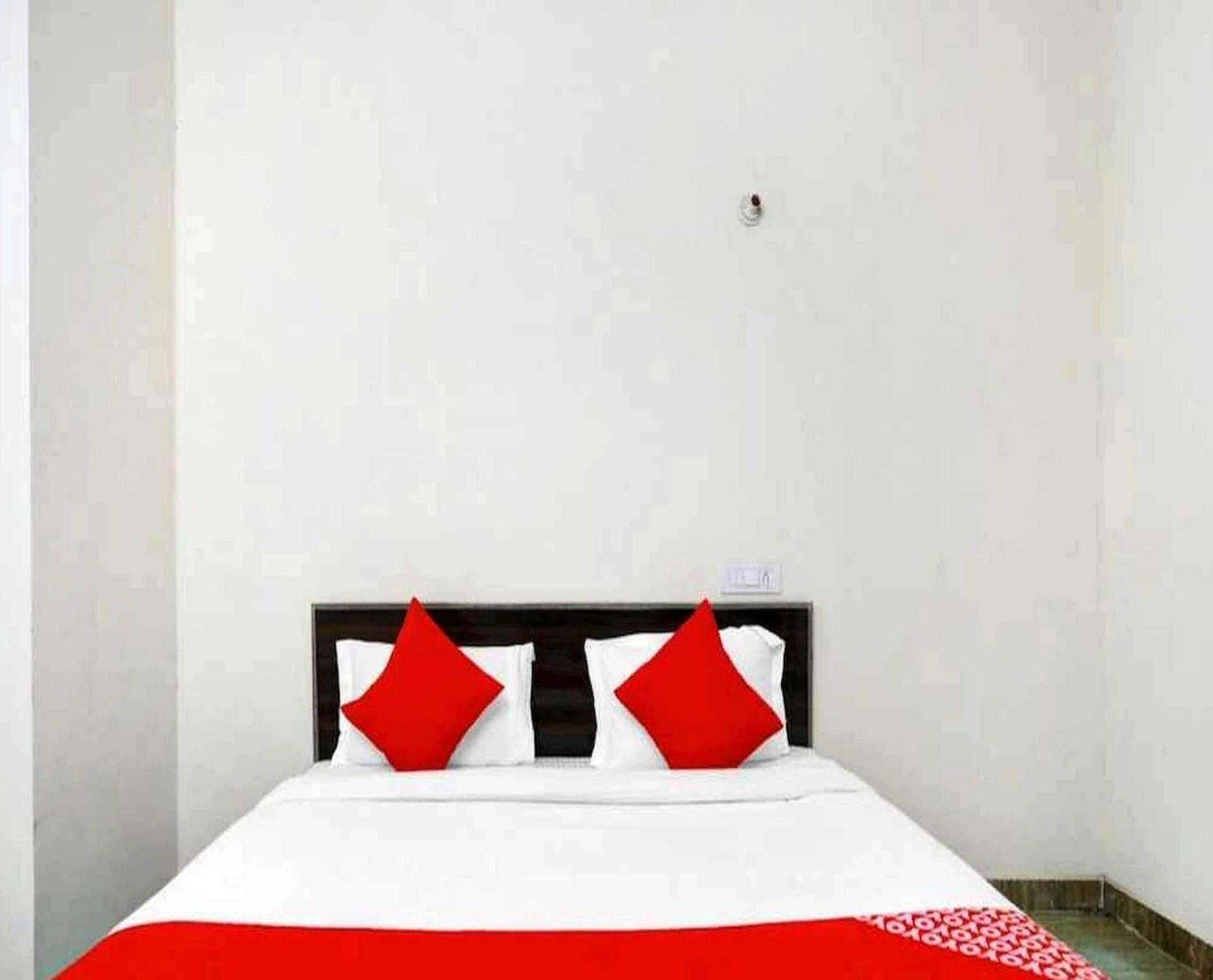 Hotel Sky Bird Bhauli المظهر الخارجي الصورة