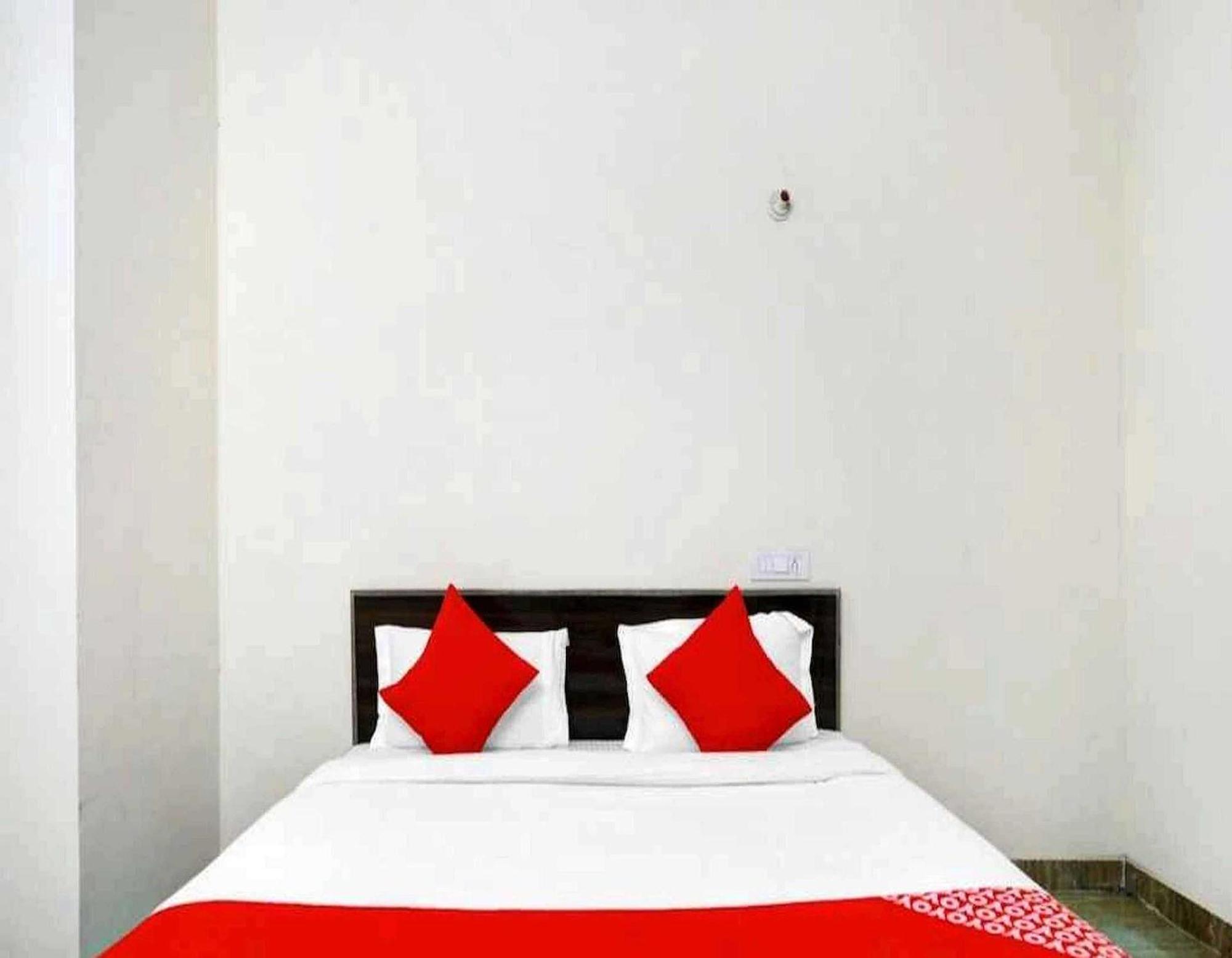 Hotel Sky Bird Bhauli المظهر الخارجي الصورة